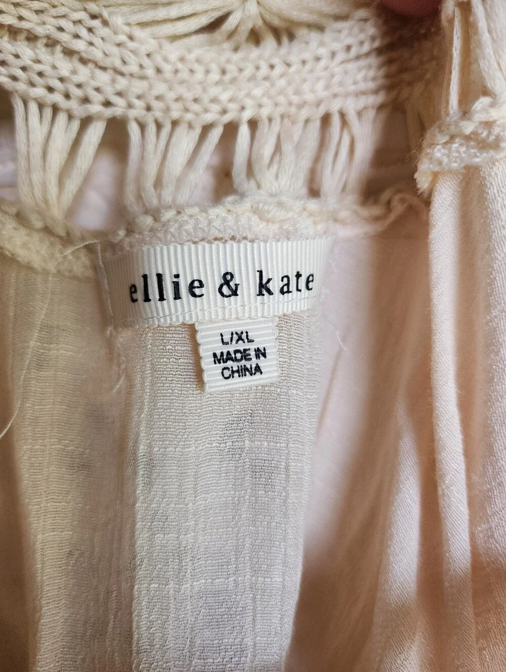 Ellie & Kate Beige Bohemian Crochet Fringe Top- Size Large / XL